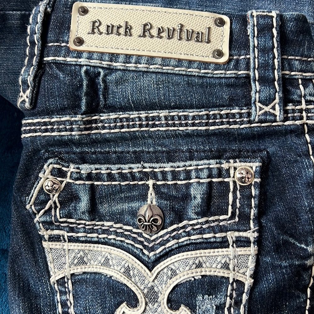 Rock Revival 26